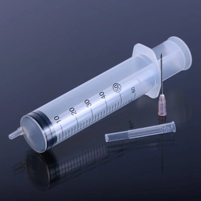 Шприц 20 мл ін’єкційний одноразовий 3-х компонентный з 1 голкою 21G Medicare (Медікеа) Luer Lock